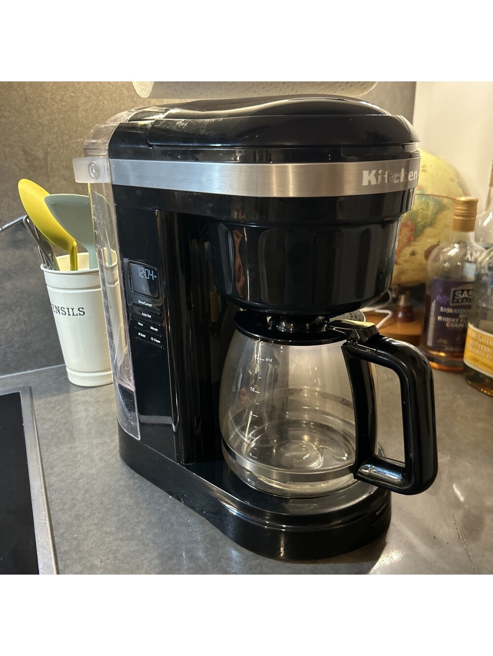 KitchenAid KCM1208OB Drip Spiral Showerhead Coffee Maker, 12 Cup, Gloss Black